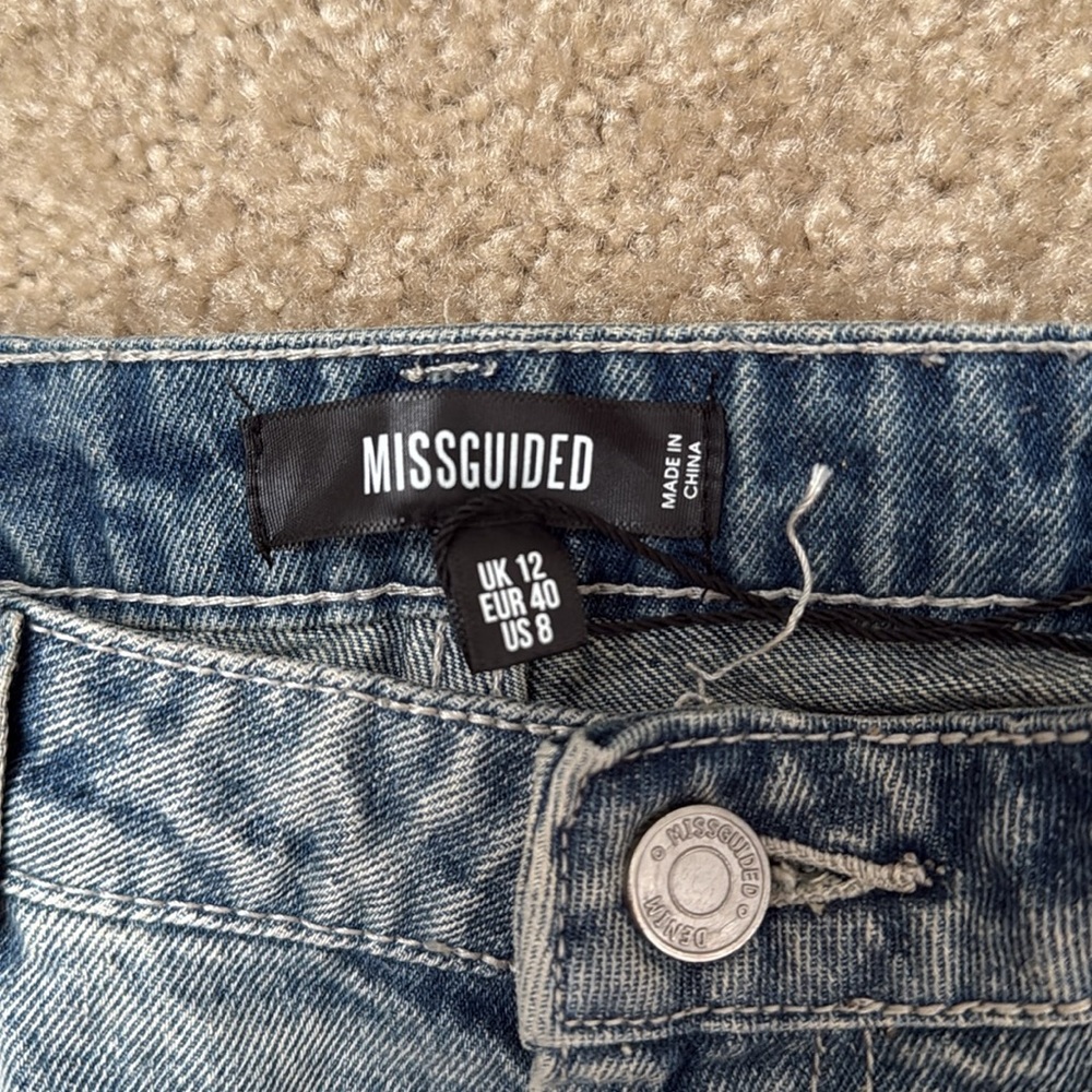 Missguided Shorts - Picture 2 of 3